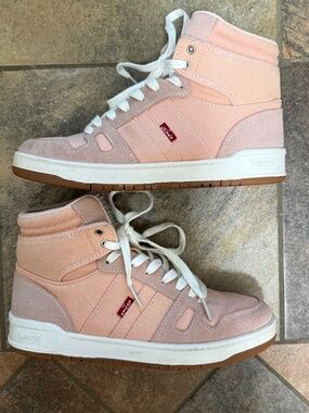 Levi's High Top Sneakers Peach Pink Canvas Suede Skate Retro Shoes Women 7